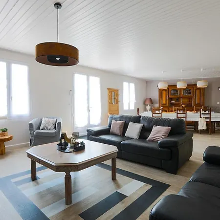 Charmante Maison Pour 10 Personnes Le Bois-Plage-en-Ré