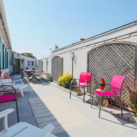 Charmante Maison Pour 10 Personnes *