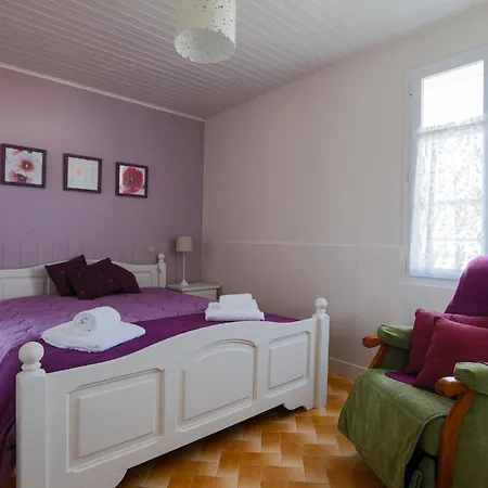 Charmante Maison Pour 10 Personnes Le Bois-Plage-en-Ré